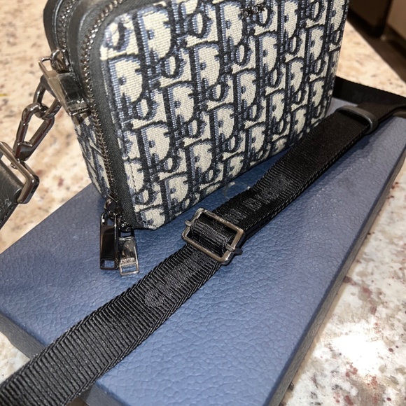 Dior Pouch with Strap - Picture 3 of 8